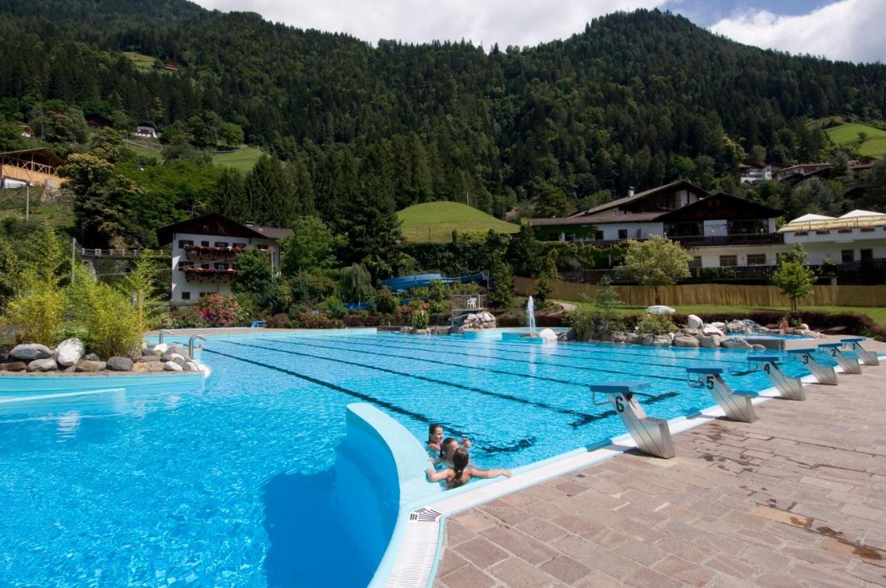 Apartments Hubertus Bei Meran سان ليوناردو إن باسيريا المظهر الخارجي الصورة