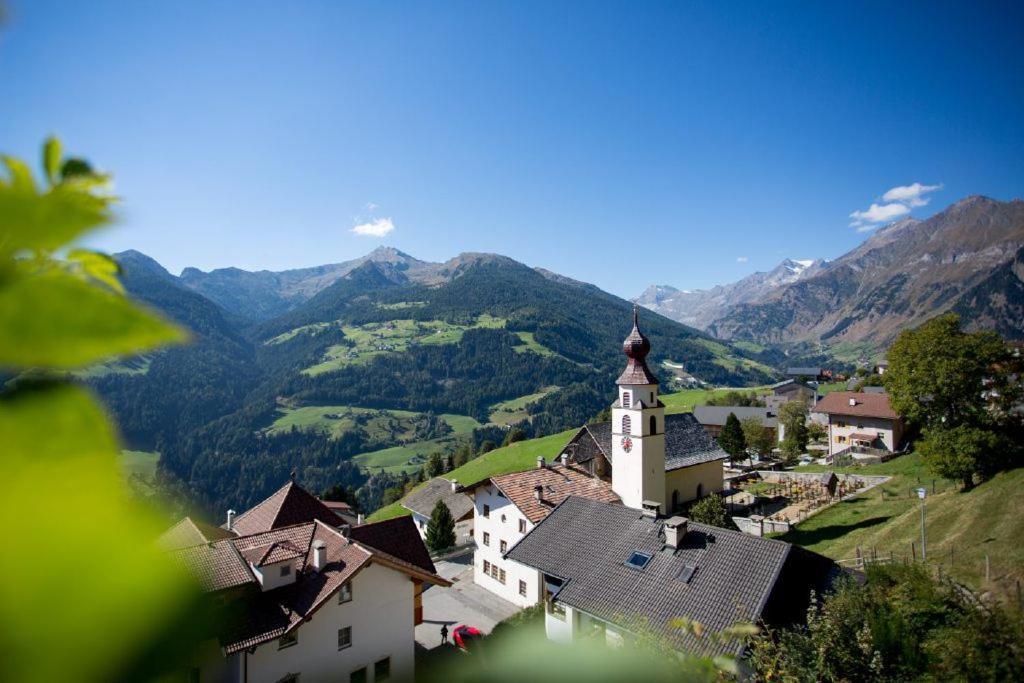 Apartments Hubertus Bei Meran سان ليوناردو إن باسيريا المظهر الخارجي الصورة